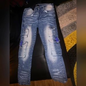 2 toned Denim Jeans
